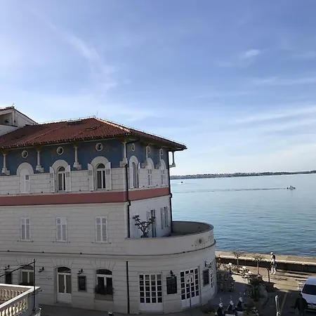 Allure Apartment