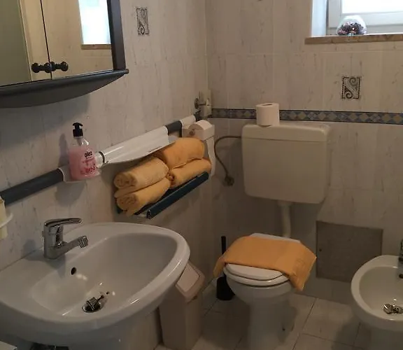 Allure 아파트 피란